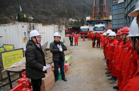 说明: C:\Users\Administrator\AppData\Local\Microsoft\Windows\INetCache\Content.Word\IMG_1612.jpg